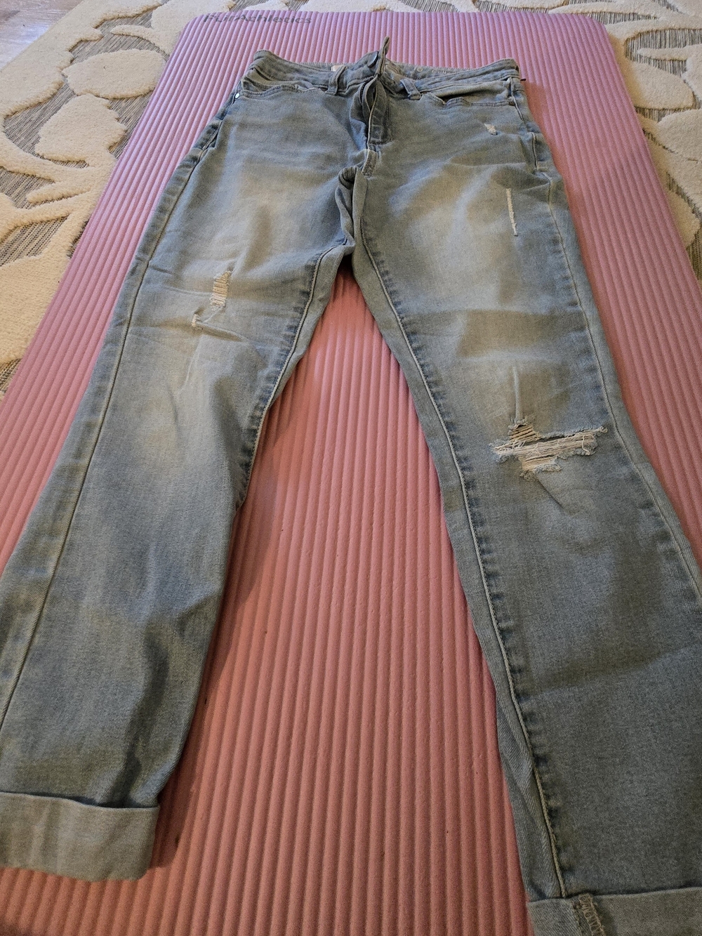 LC Lauren Conrad Light Blue Distressed Skinny Jeans